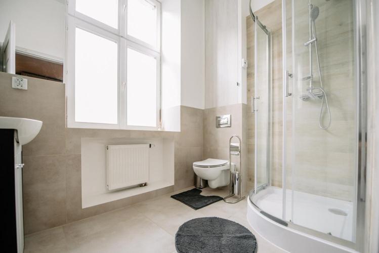 Piotrkowska Mainstreet & Secure Apartment Лодз Екстериор снимка
